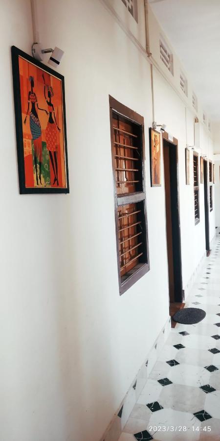 Bhuban Heritage Inn Puri Esterno foto